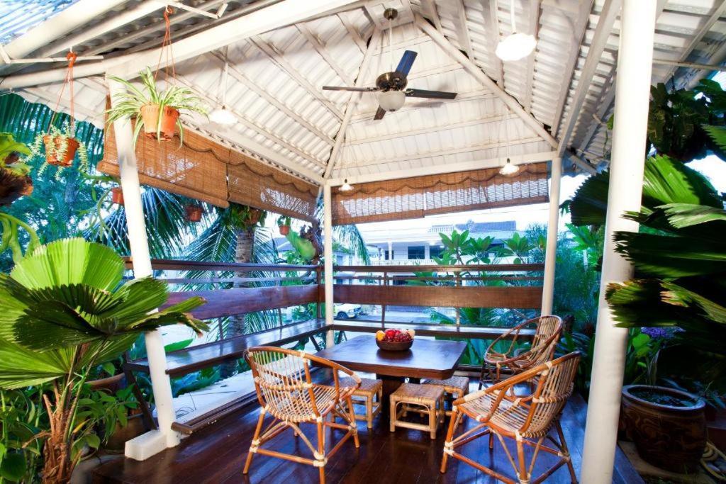 Oyo 90855 Vince Villa Bukit Mertajam Exteriér fotografie